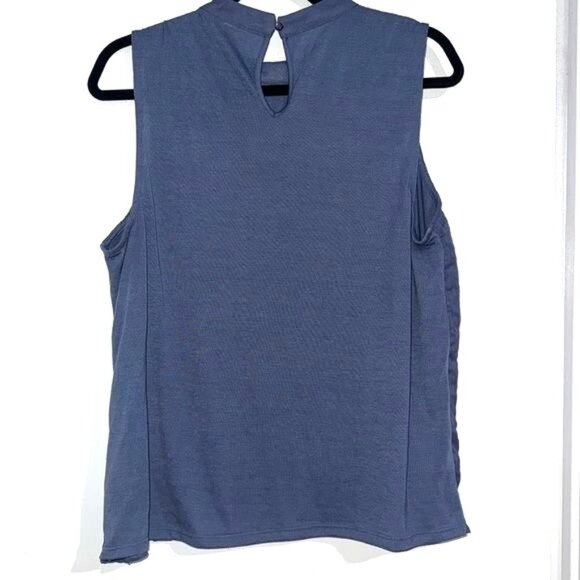 Lauren Conrad Sleeveless Blouse XL Womens Blue Textured Lace Top - Picture 5 of 6